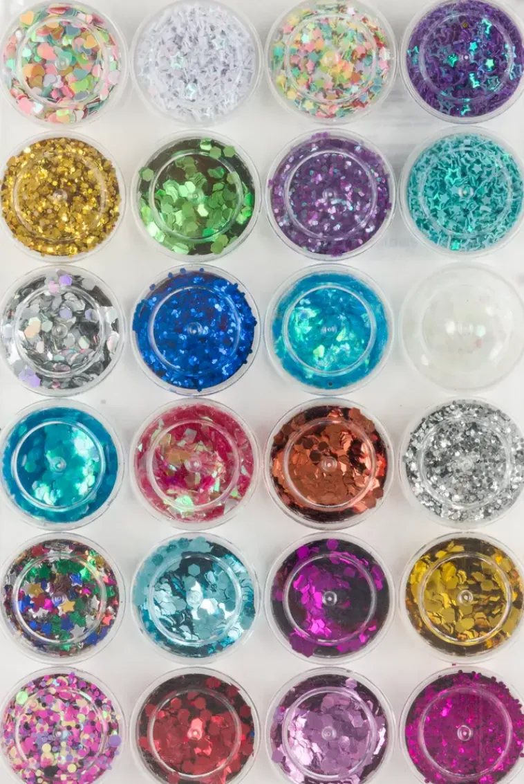 Ei merkkiä Askartelutarvikkeet-Paljetit 24 Rasiaa