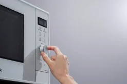 Panasonic Kypsentäminen-Nn-Gd34Hwsug Mikroaaltouuni 23L Invertteritekniikka Ja Grilli