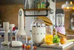 Smeg Ruoanvalmistuskoneet-Sauvasekoitinsetti, Kermanvalkoinen