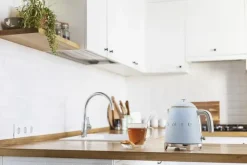 Smeg Kahvi Ja Tee-Vedenkeitin Klf05Pbeu 0,8 Litraa, Vaaleansininen